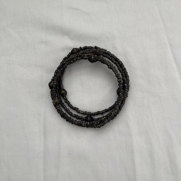 Metallic beaded coil bracelet, retro, boho, casual, one size - Picture 1 of 5